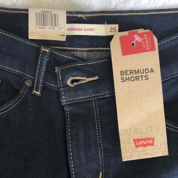 Levi Shorts - Picture 6 of 8